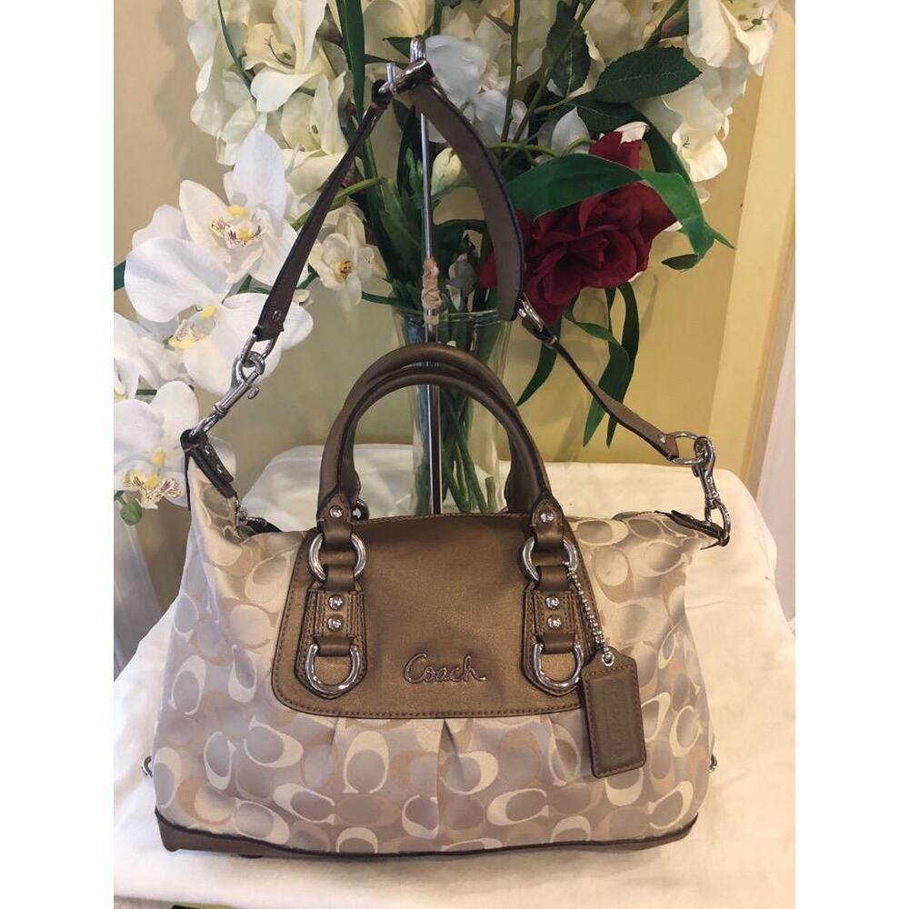 Coach BEIGE Madison CC SATIN Sabrina #12943 (pu700